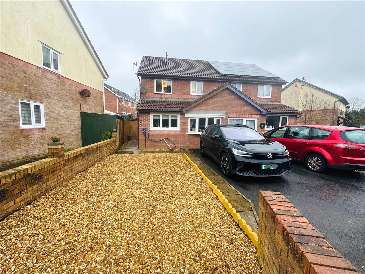 Llwyn Cyfarthwch, Llanelli, SA15 1GY